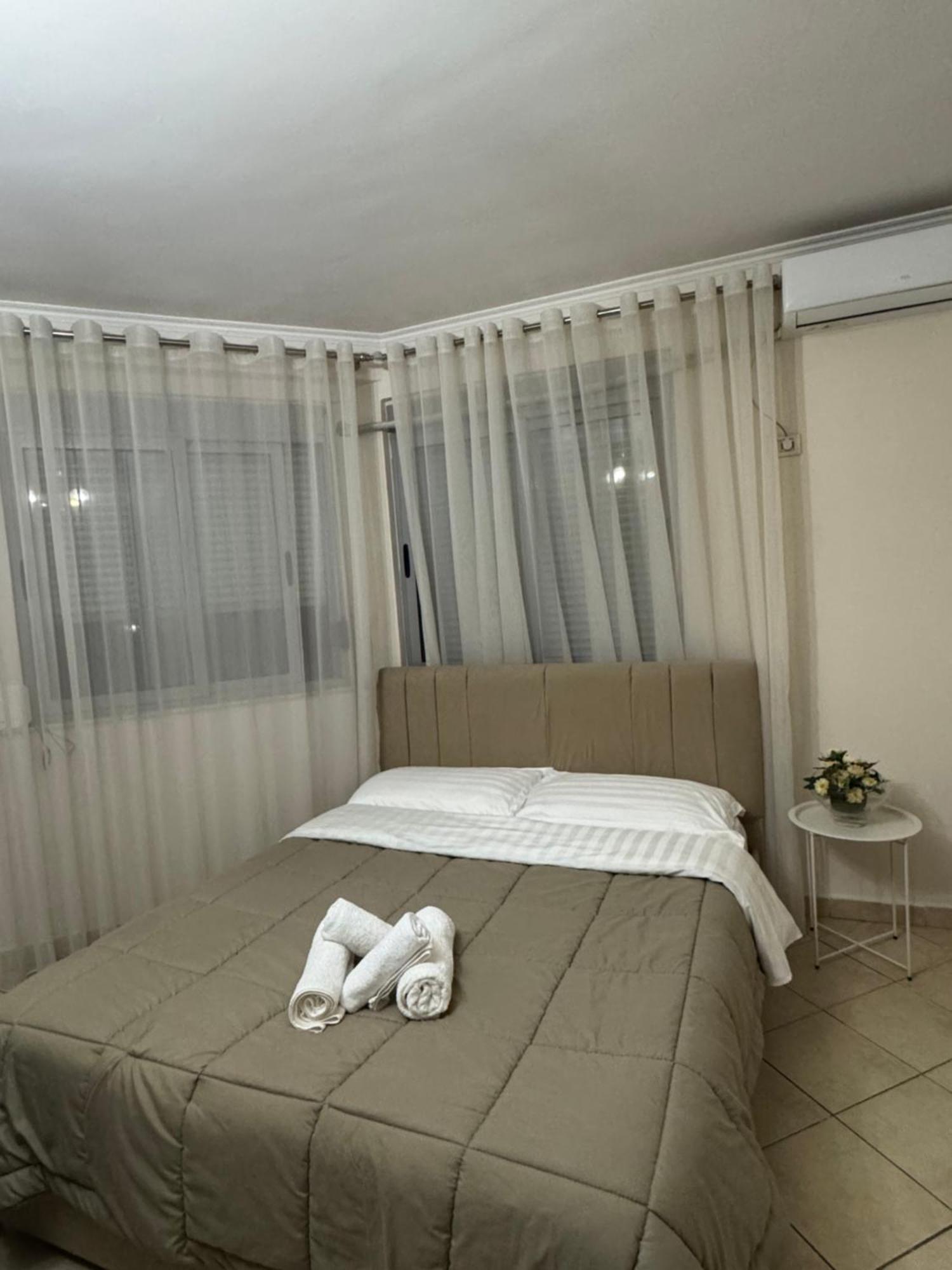 Condor Center Tirana Apartment Экстерьер фото